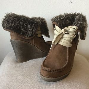 Booties with Fur
